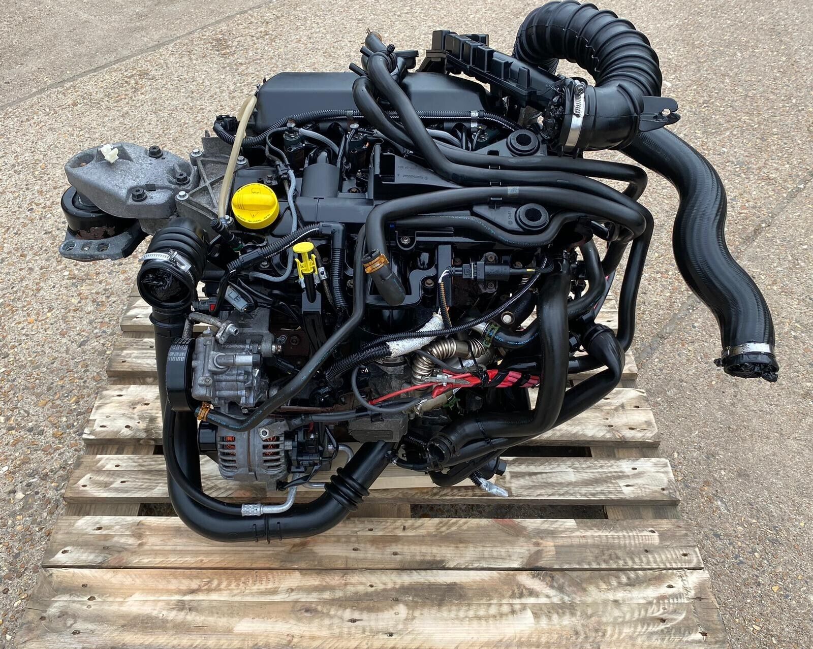 Renault 2.5L G9U Engine
