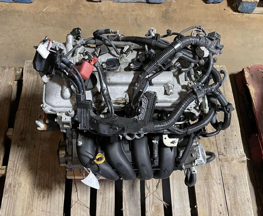 Toyota 1.8L 2ZR Engine