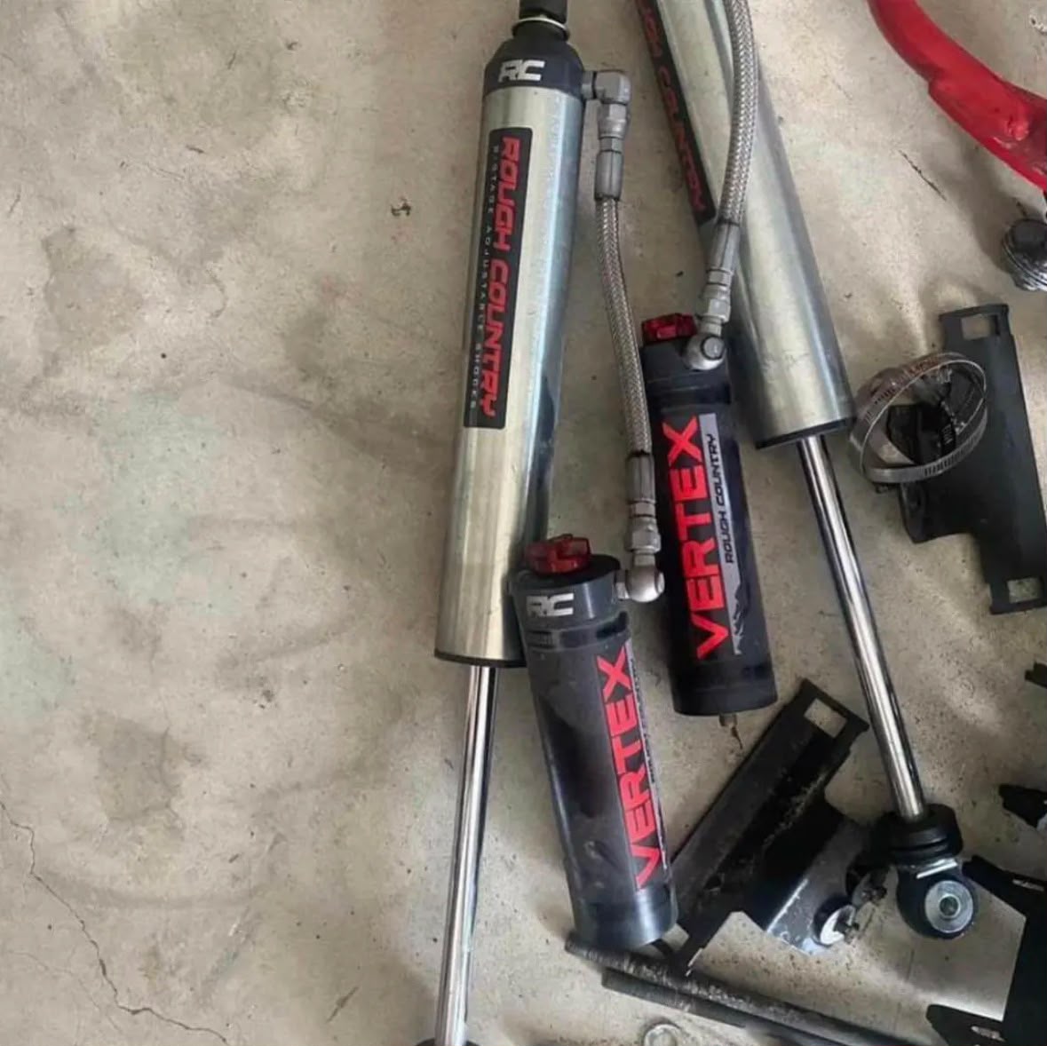 Toyota Tacoma 6'' Rough Country Vertex Shocks